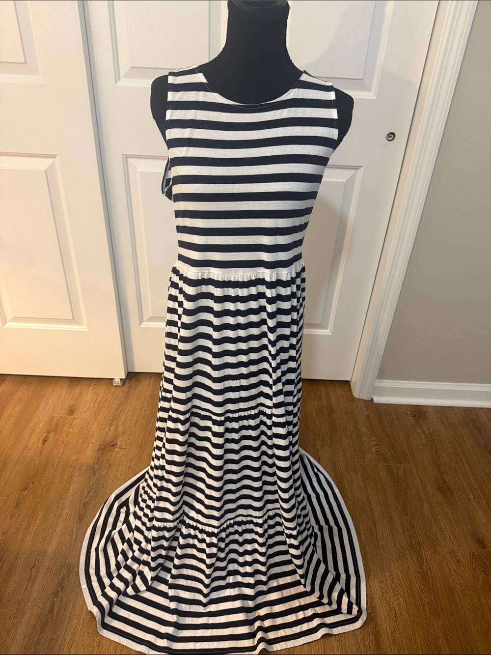 J.Crew Navy & White Striped Sleeveless Maxi Womens M Patriotic Casual Picnic